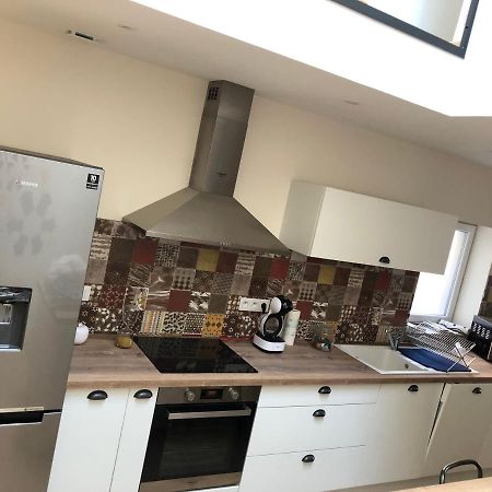Une Maison Agreable Pour Se Detendre Saint-Quentin  Bagian luar foto